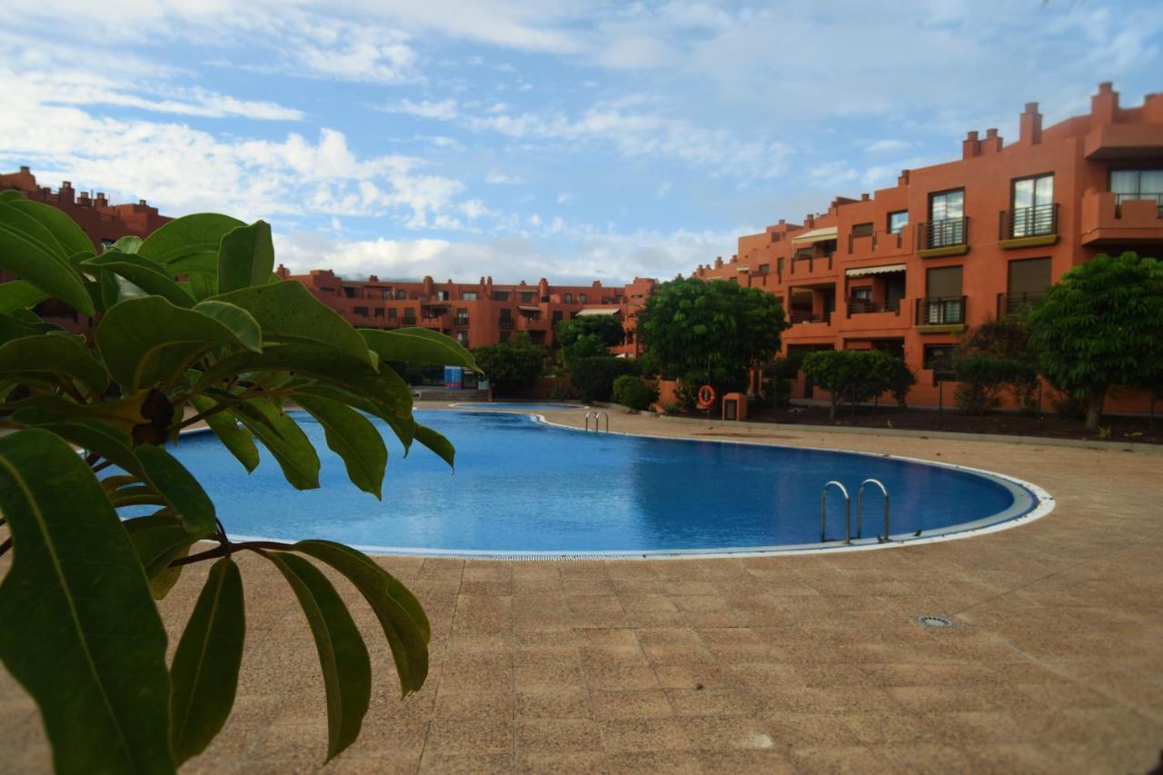Alquilaencanarias El Medano Sotavento A, Terrace & Pool Apartment Екстериор снимка